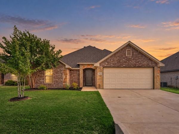 3213 Mccoy Lane, Granbury, TX 76049