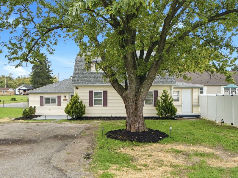 2224 Brandt Pike, Dayton, OH 45404 Photo 2