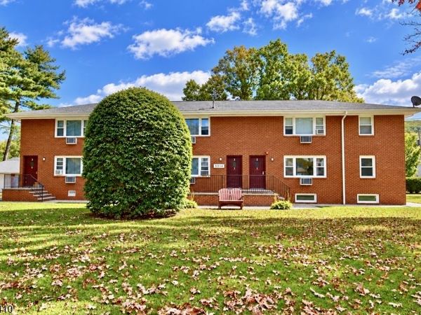 5314 Berkshire Valley Rd, Jefferson, NJ 07438