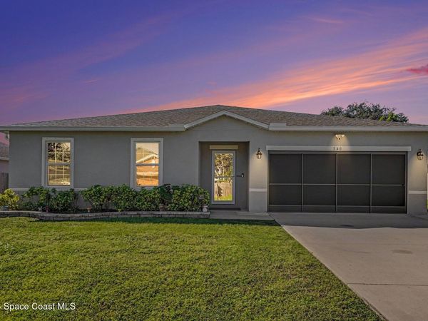 540 Dinner Street NE , Palm Bay, FL 32907