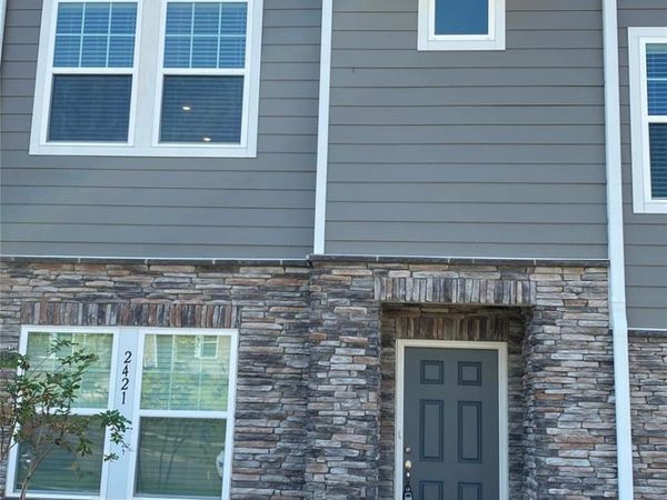 2421 Arbor Loop Drive , Charlotte, NC 28217