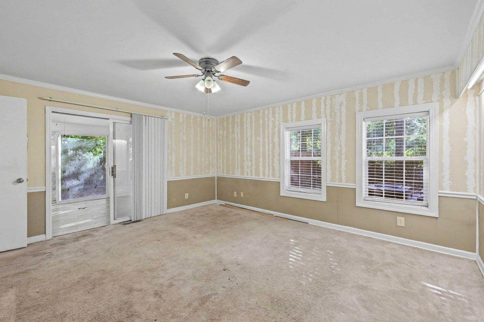 317 Ashley Drive Photo 13