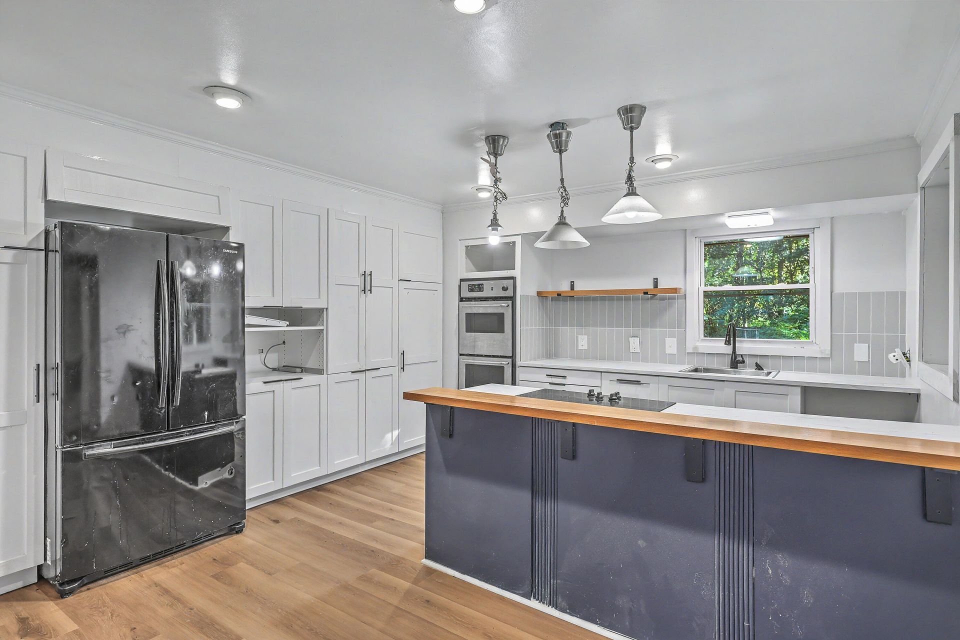 317 Ashley Drive Photo 8