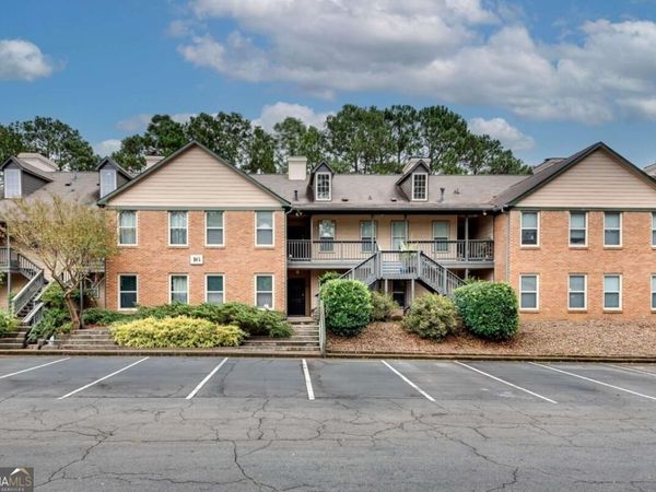 1605 Beaumont Circle, Duluth, GA 30096