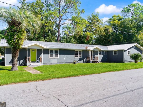 3001,3003 & 300 Hopkins Avenue, Brunswick, GA 31520