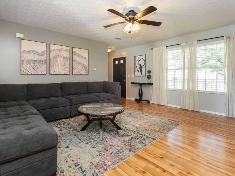 1395 Geranium Drive, Unit 271, Blacklick, OH 43004 Photo 6