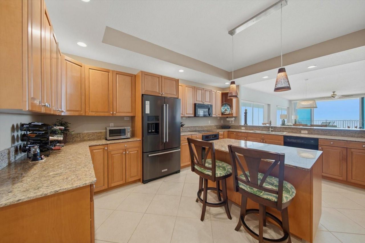 19600 Gulf Boulevard, Unit 301, Indian Shores, FL 33785 Photo