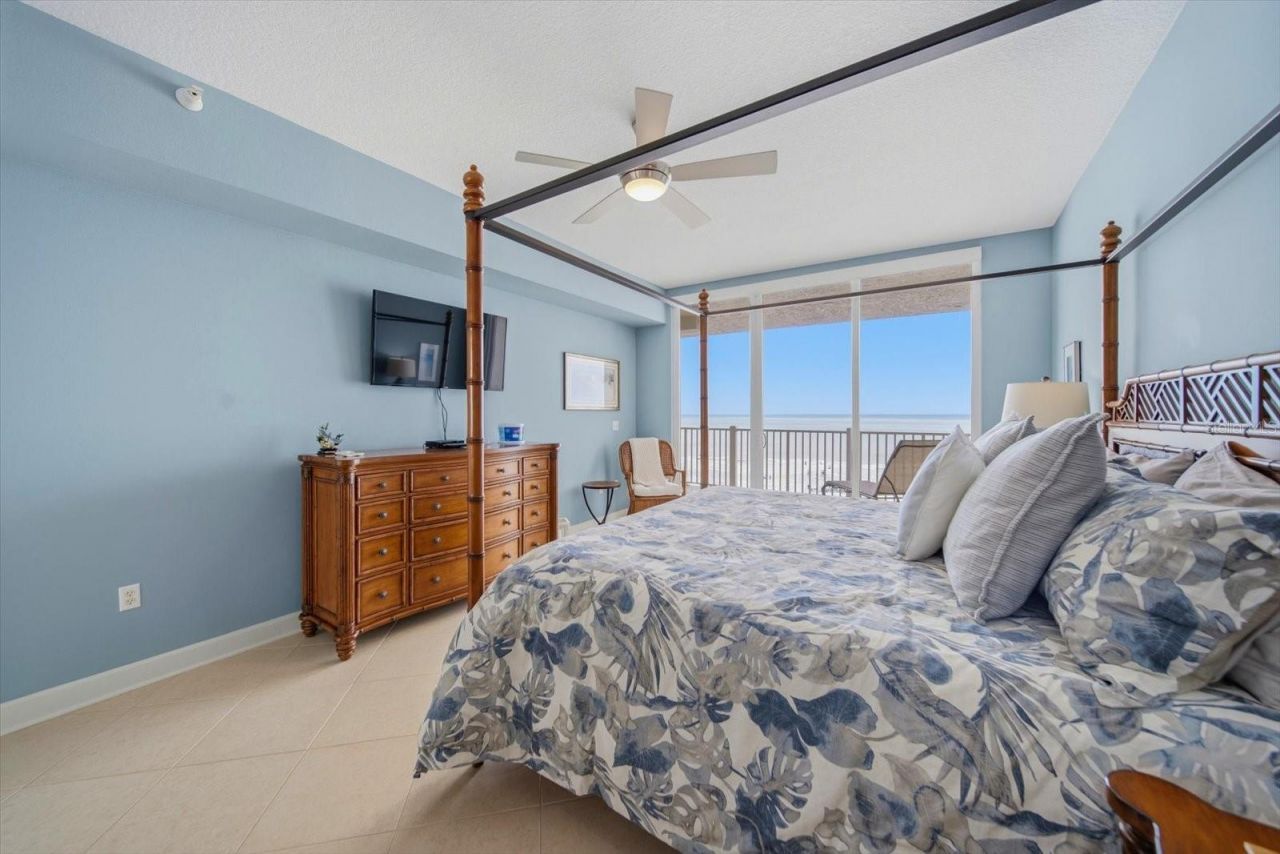 19600 Gulf Boulevard, Unit 301, Indian Shores, FL 33785 Photo