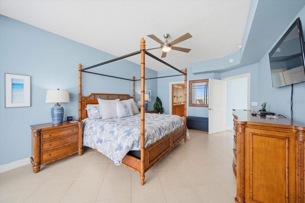 19600 Gulf Boulevard, Unit 301, Indian Shores, FL 33785 Photo