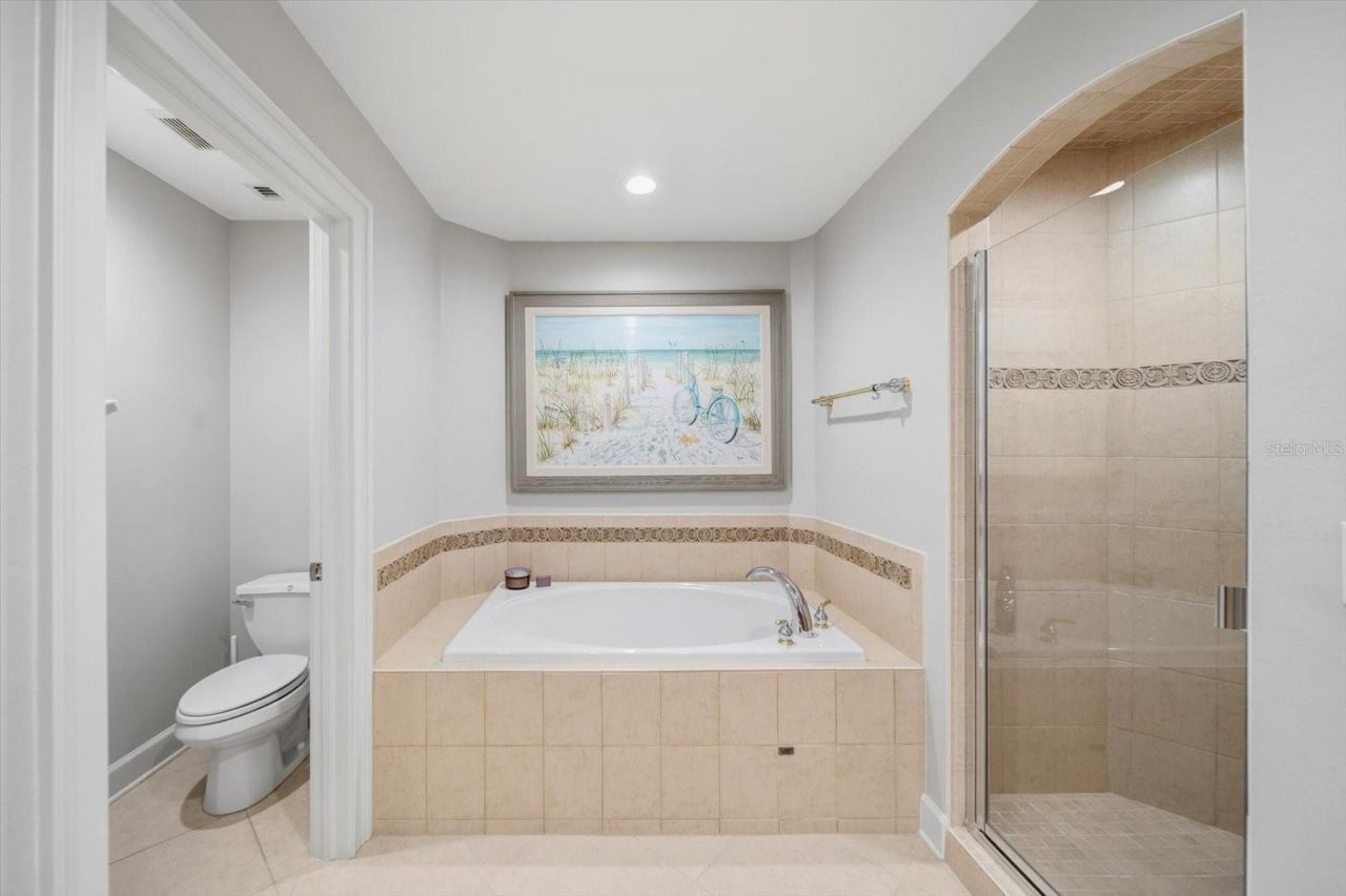 19600 Gulf Boulevard, Unit 301, Indian Shores, FL 33785 Photo