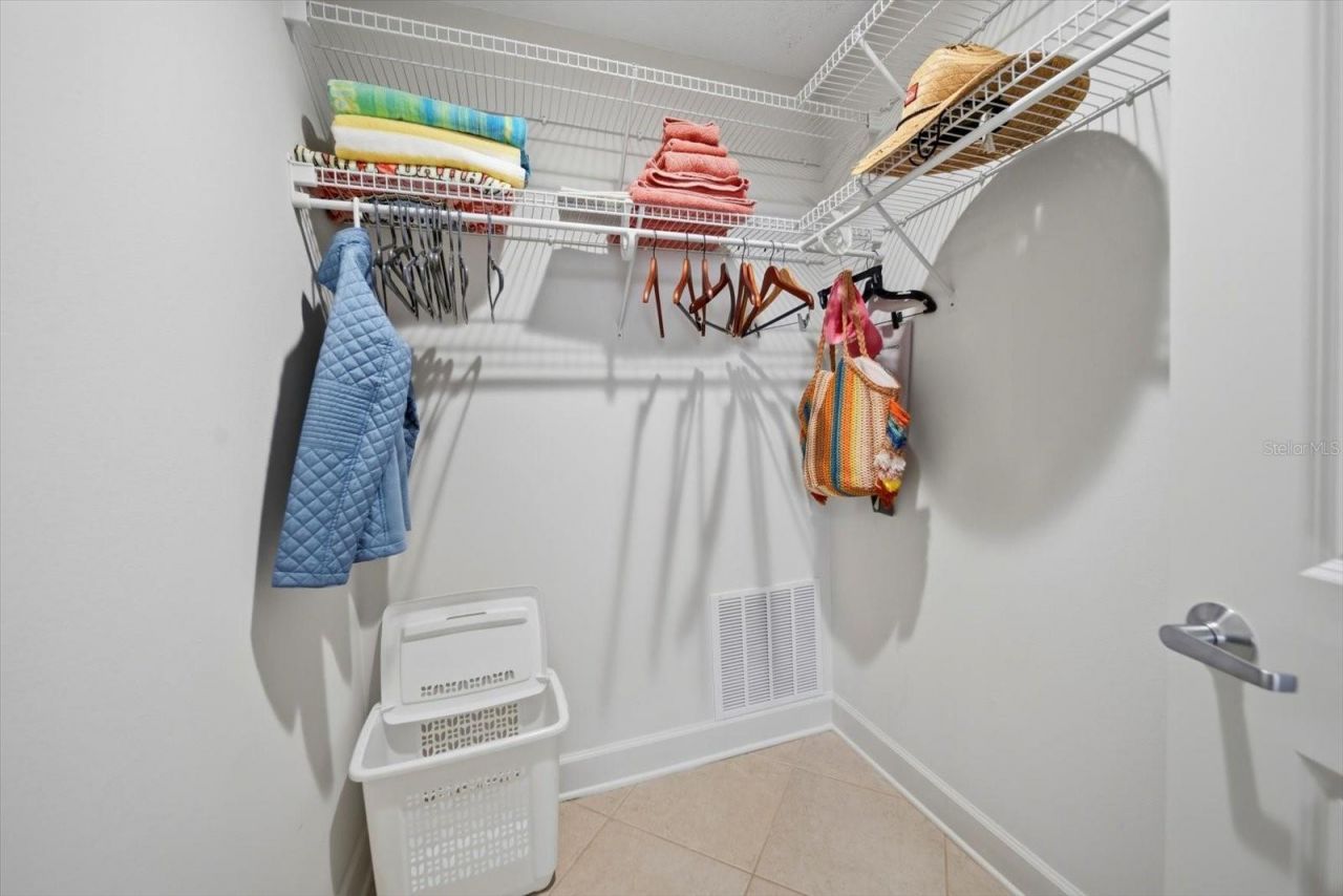 19600 Gulf Boulevard, Unit 301, Indian Shores, FL 33785 Photo