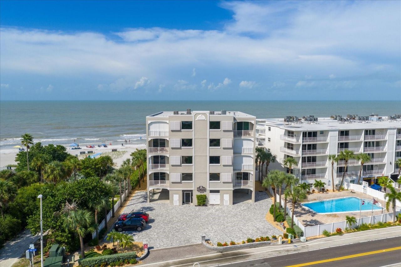 19600 Gulf Boulevard, Unit 301, Indian Shores, FL 33785 Photo