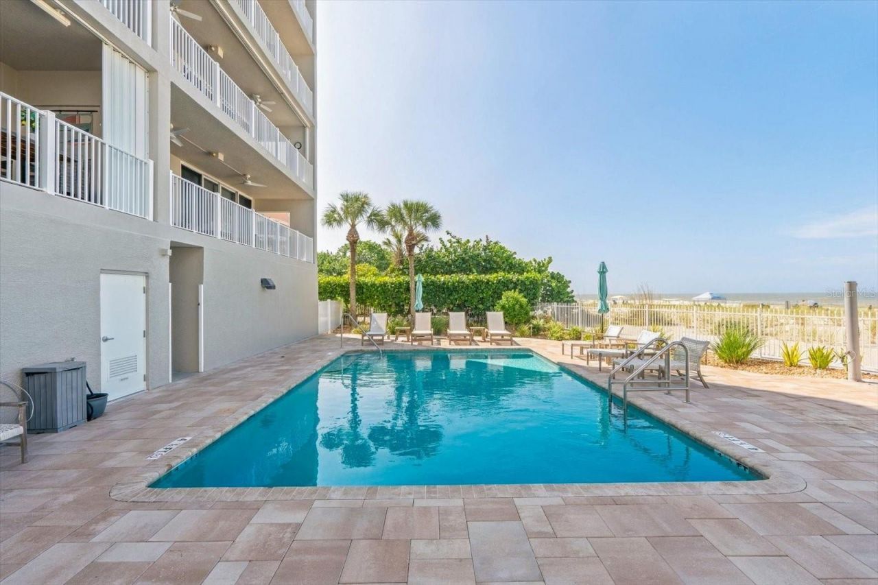 19600 Gulf Boulevard, Unit 301, Indian Shores, FL 33785 Photo