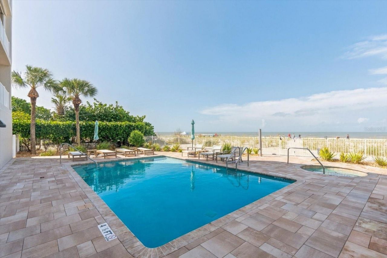 19600 Gulf Boulevard, Unit 301, Indian Shores, FL 33785 Photo