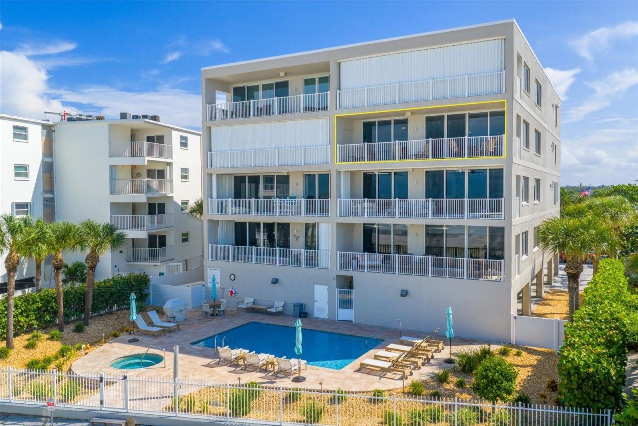 19600 Gulf Boulevard, Unit 301, Indian Shores, FL 33785 Photo