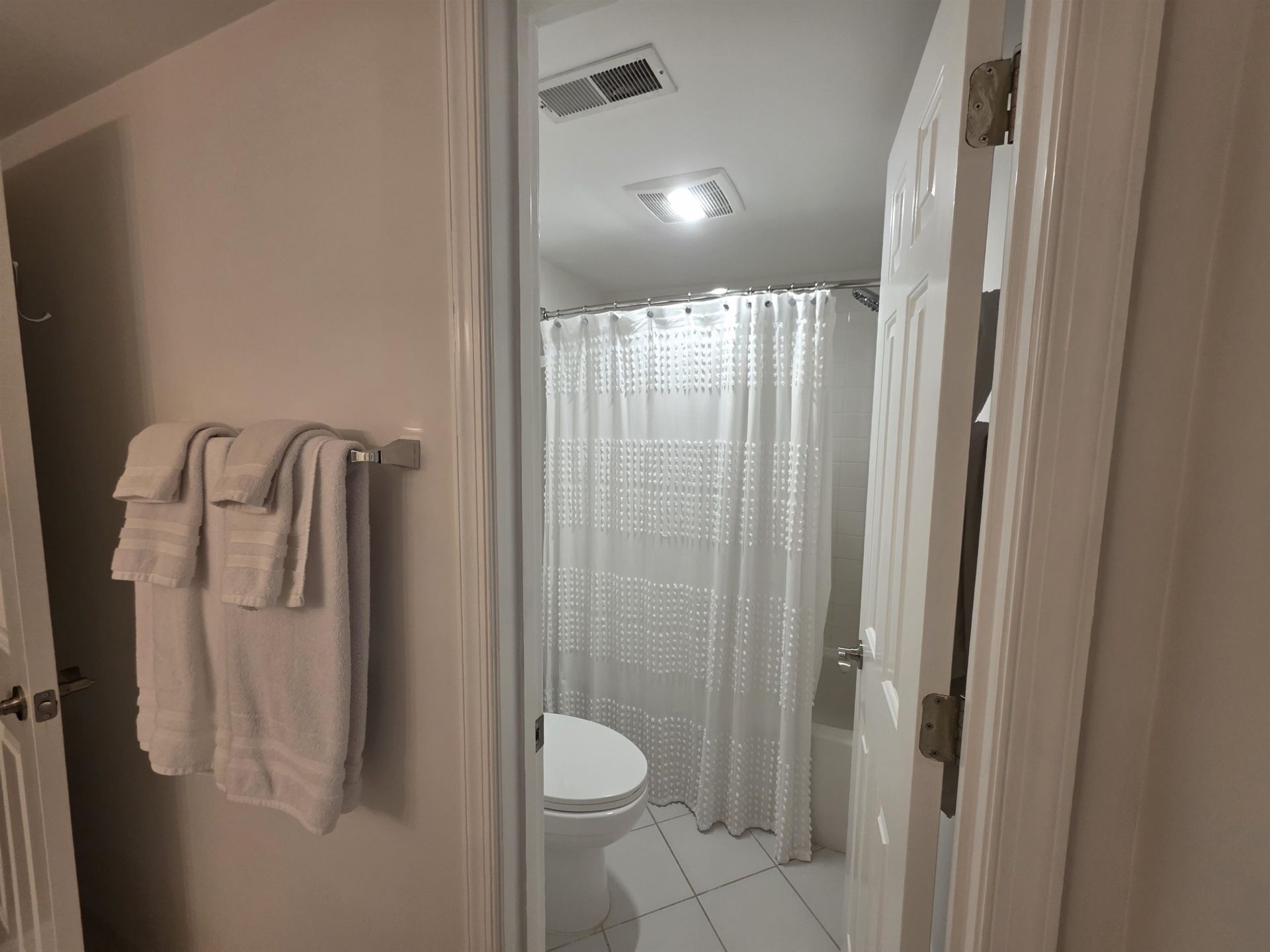 125 S Dunes Dr.  Photo 24