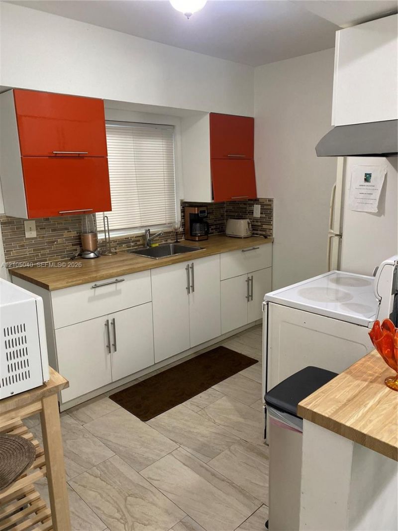 2 NE 45th St , Unit 2, Miami, FL 33137 Photo