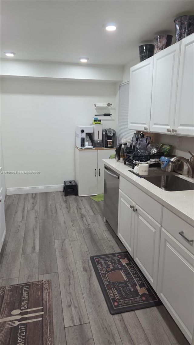 450 Commodore Dr, Unit 311, Plantation, FL 33325 Photo
