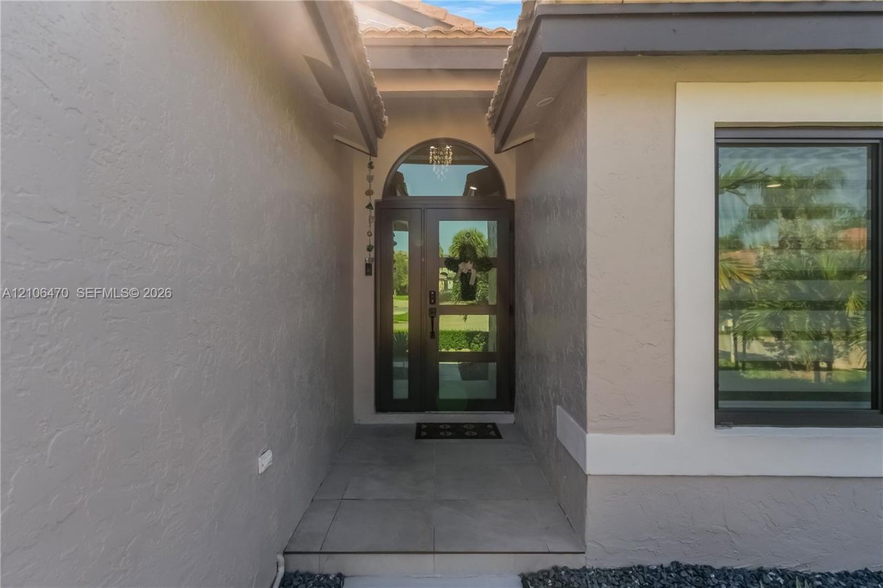341 SW 182nd Way , Pembroke Pines, FL 33029 Photo