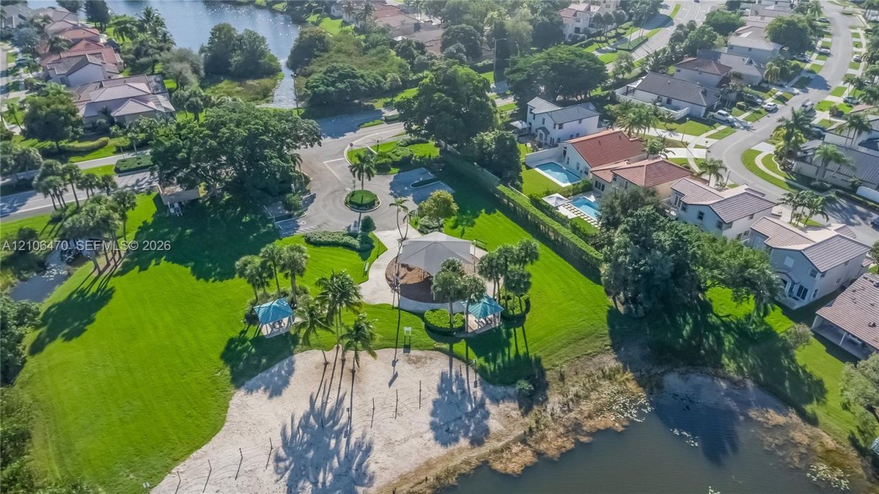 341 SW 182nd Way , Pembroke Pines, FL 33029 Photo