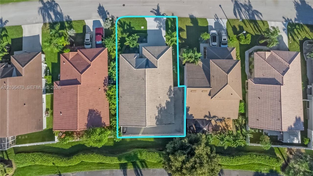 341 SW 182nd Way , Pembroke Pines, FL 33029 Photo