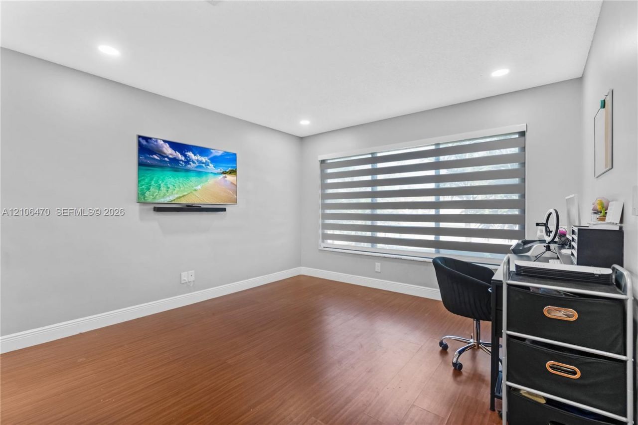 341 SW 182nd Way , Pembroke Pines, FL 33029 Photo