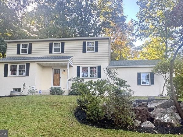 8 CASTLE ROCK, NEWTOWN SQUARE, PA 19073