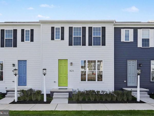 1124 ASHWORTH STREET, MOUNT JOY, PA 17552