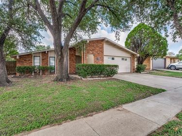 1617 Whittenburg Drive, Fort Worth, TX 76134
