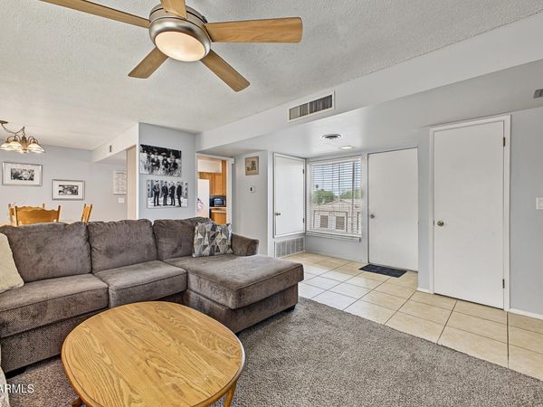 725 S POWER Road, Unit 215, Mesa, AZ 85206