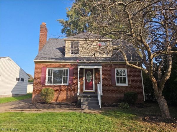 25 Woolf Avenue , Akron, OH 44312