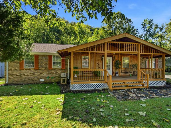 114 Henry Rd , Goodlettsville, TN 37072