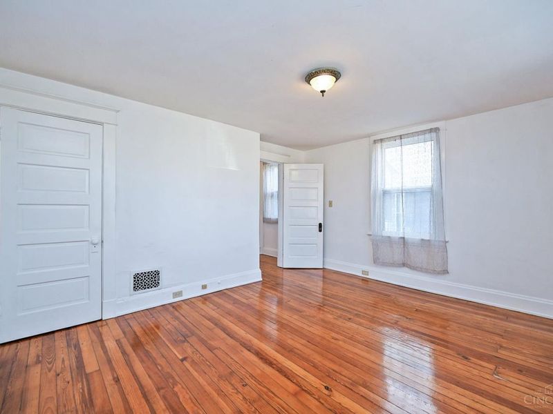 3445 Cardiff Avenue, Cincinnati, OH 45209 Photo 27