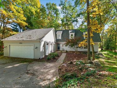 11982 Brandywine Drive, Brighton Township, Mi 48114