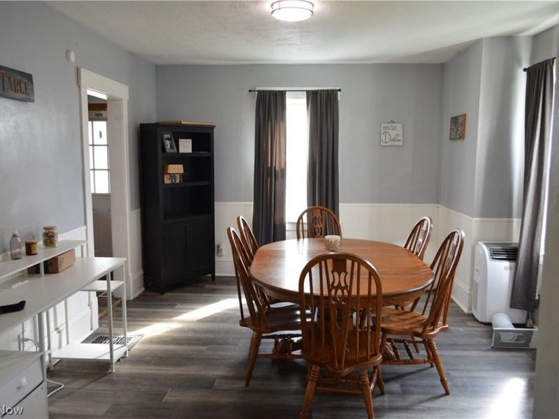 407 W Herrick Avenue, Wellington, OH 44090 Photo 11