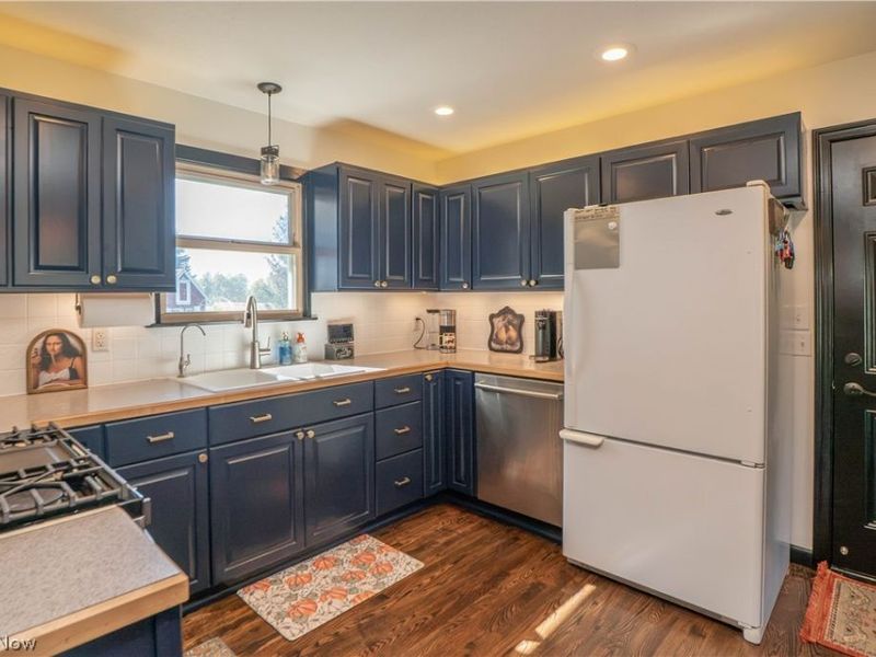 5522 Grove Street, Louisville, OH 44641 Photo 16