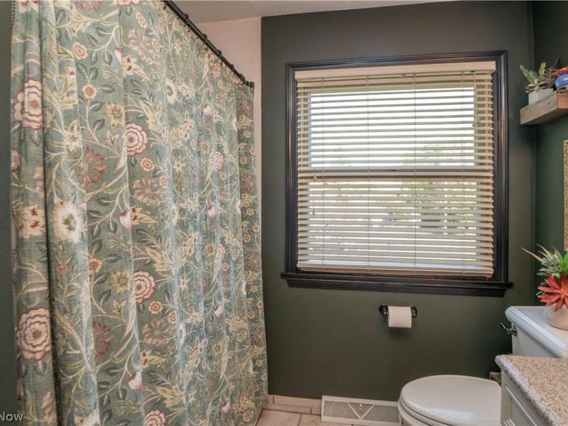 5522 Grove Street, Louisville, OH 44641 Photo 34