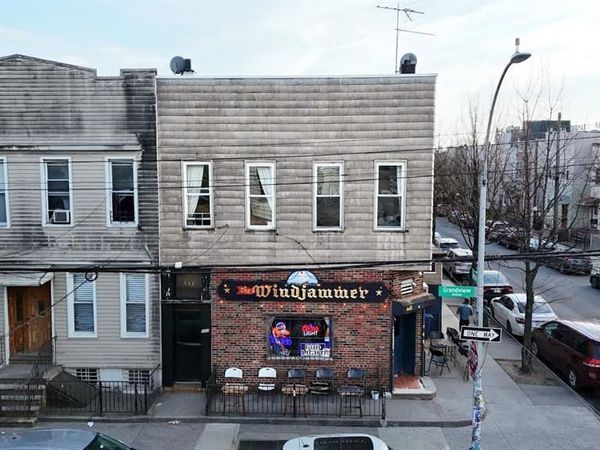 552 Grandview Avenue , Ridgewood, NY 11385