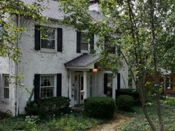 1200 S Geyer Road , Kirkwood, MO 63122