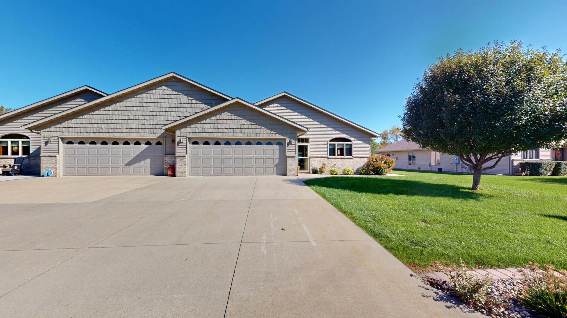 1718 Hale Drive, Albert Lea, MN 56007 Main Photo