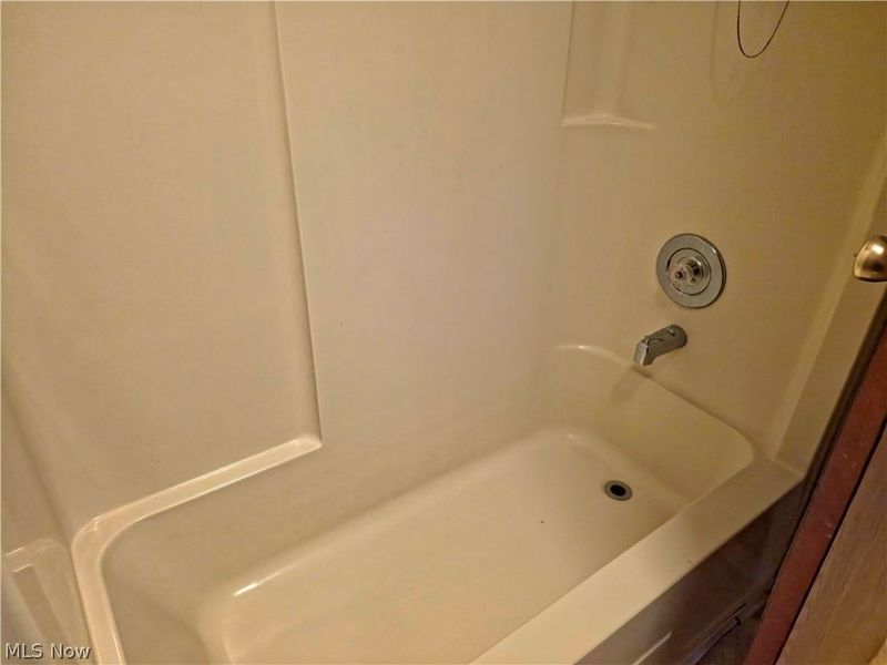 12338 Honeylocust Lane, Garrettsville, OH 44231 Photo 12