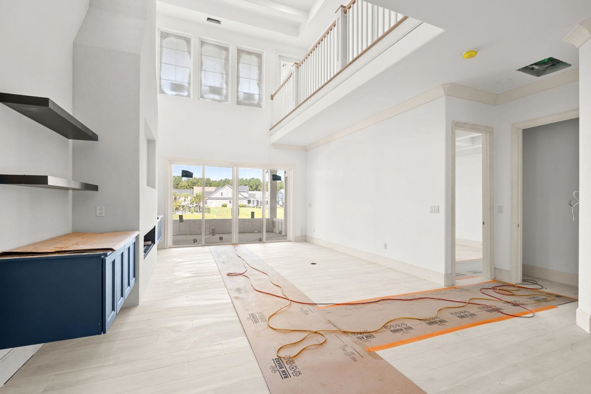 901 Crystal Water Way Photo 13