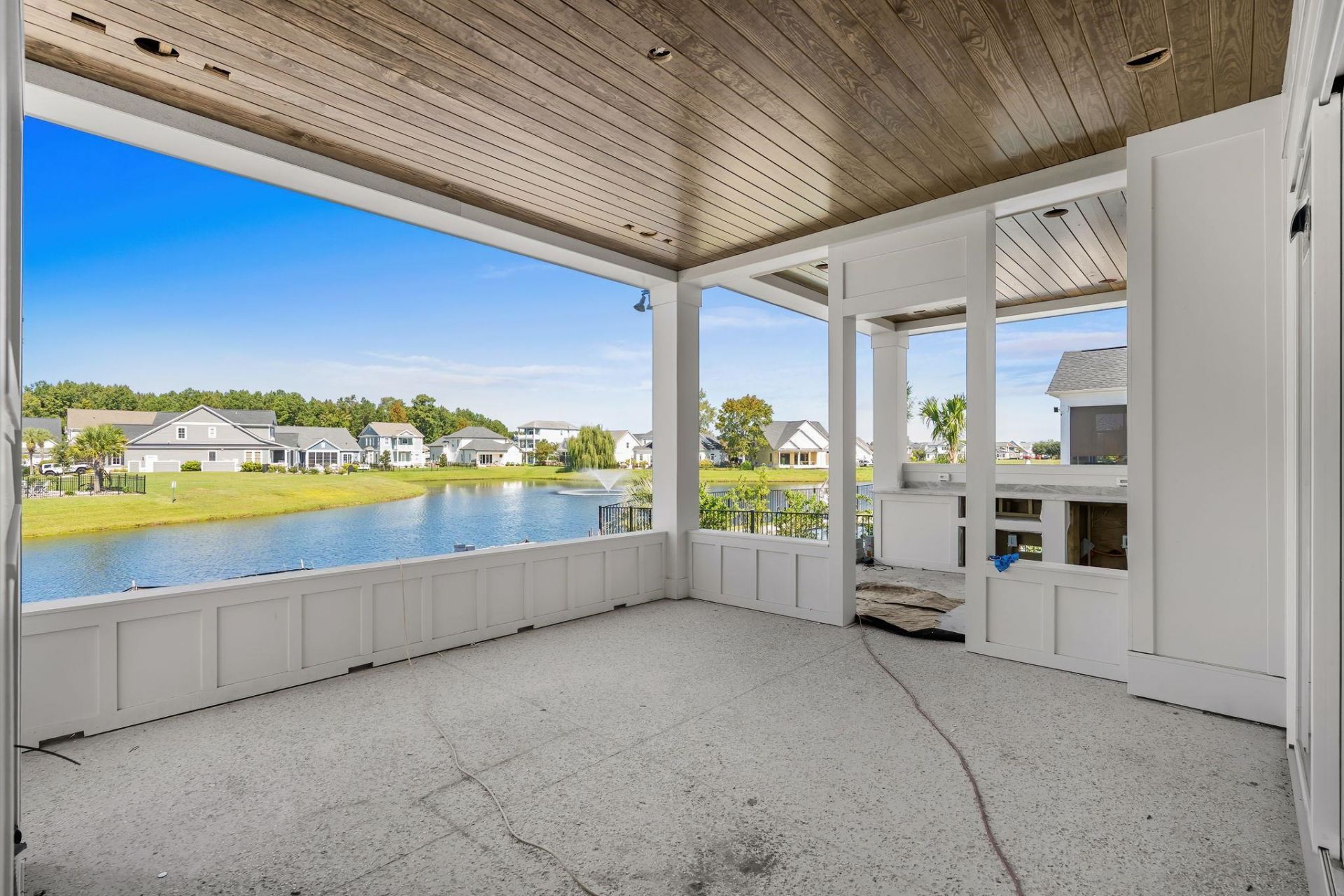 901 Crystal Water Way Photo 24
