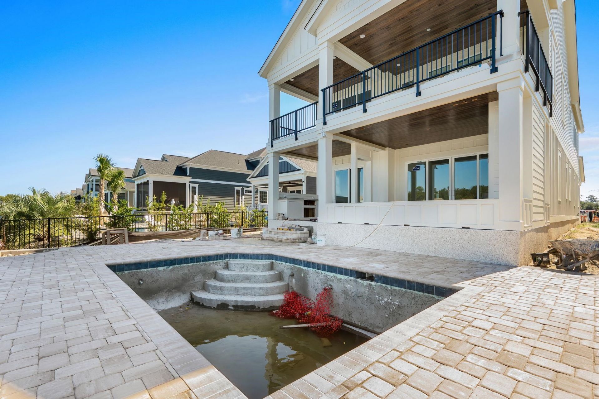 901 Crystal Water Way Photo 27