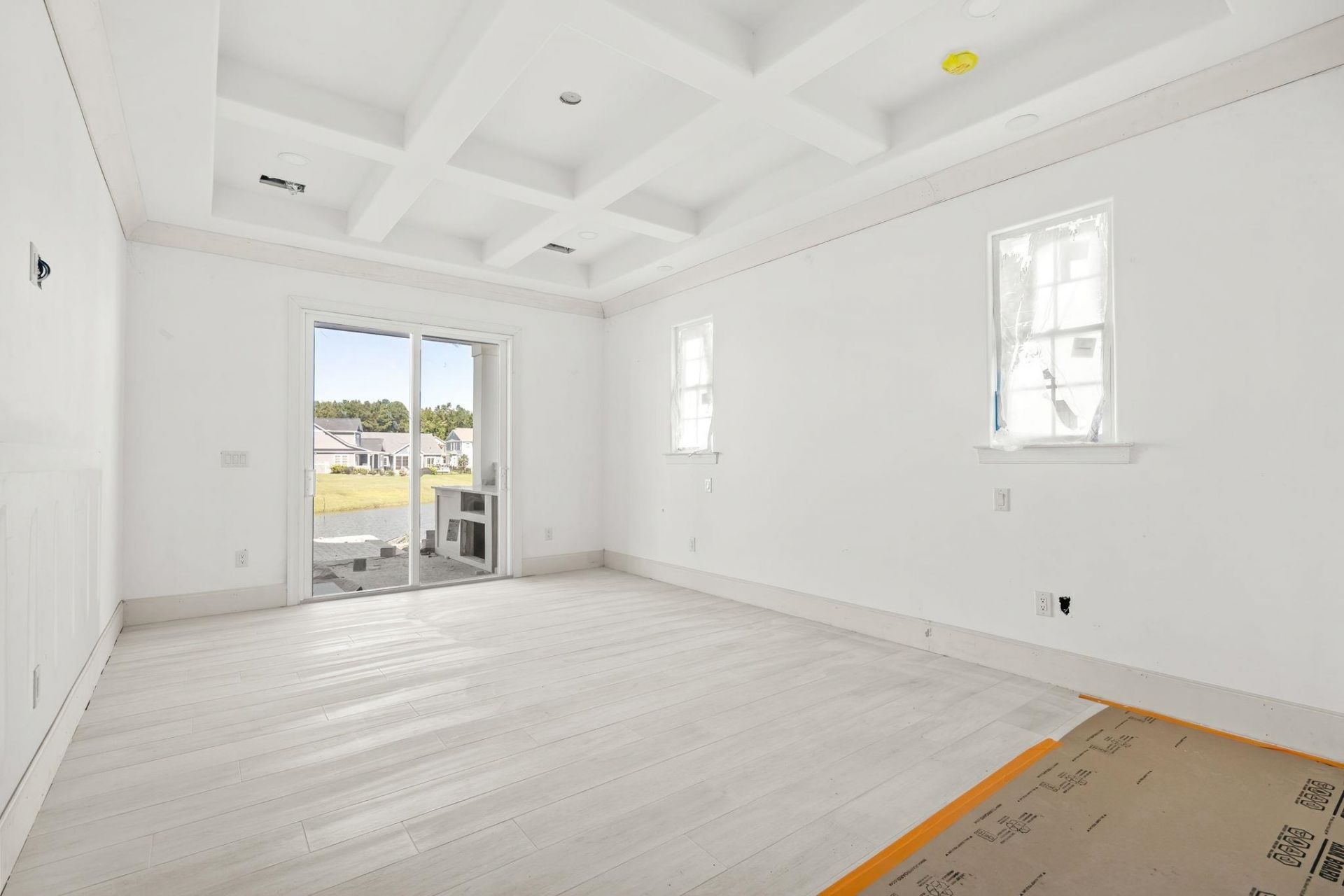 901 Crystal Water Way Photo 28