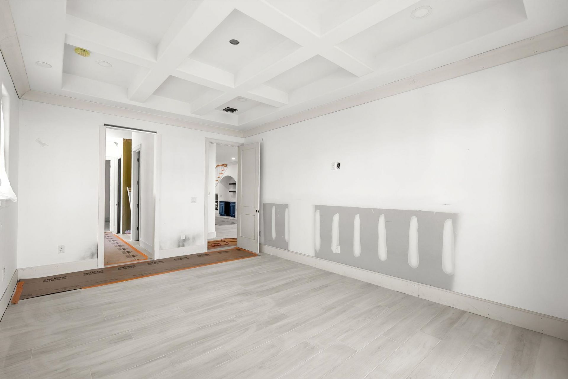 901 Crystal Water Way Photo 29