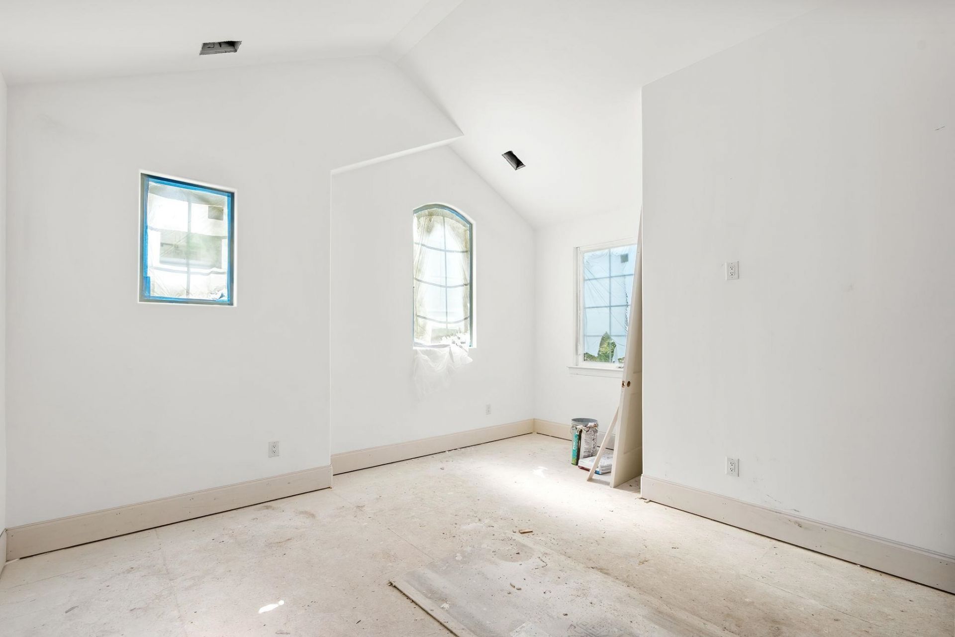 901 Crystal Water Way Photo 40