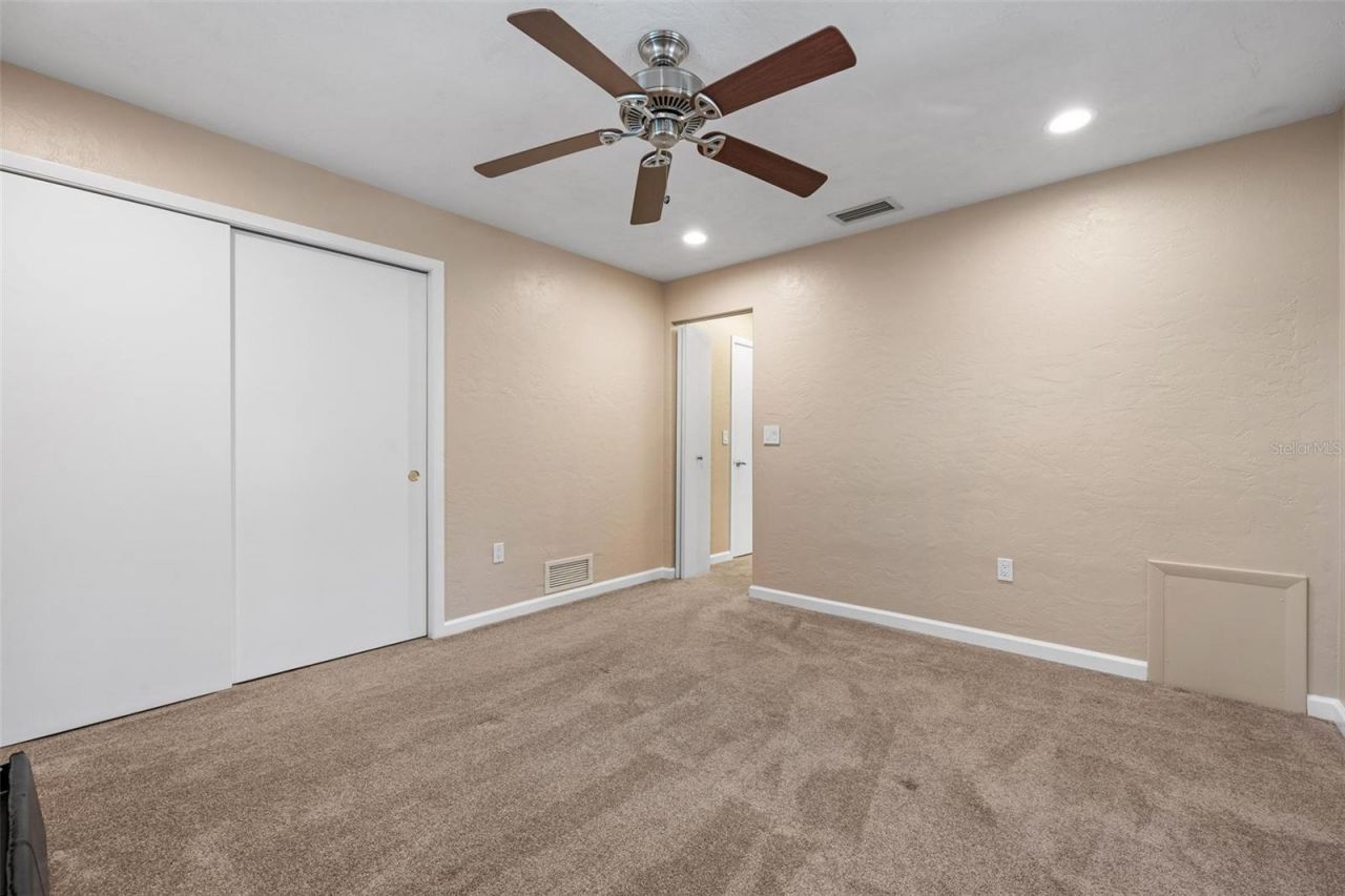 3323 Spring Mill Circle, Sarasota, FL 34239 Photo