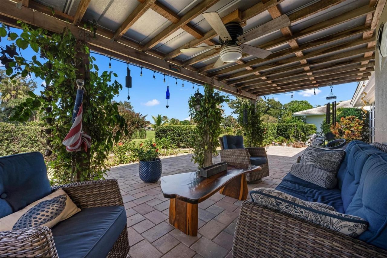 3323 Spring Mill Circle, Sarasota, FL 34239 Photo