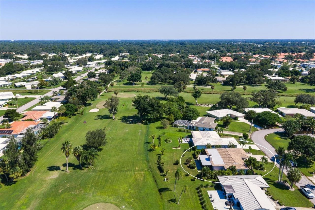 3323 Spring Mill Circle, Sarasota, FL 34239 Photo